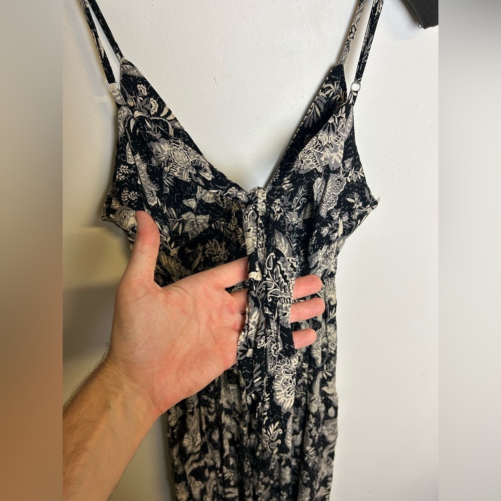 Angie Midi Dress Size L Novelty Floral Print Lightweight Open Strappy Back - Picture 9 of 13